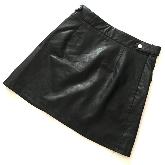 Two Feathers Delilah Leather Skirt Small - Picture 5 of 8